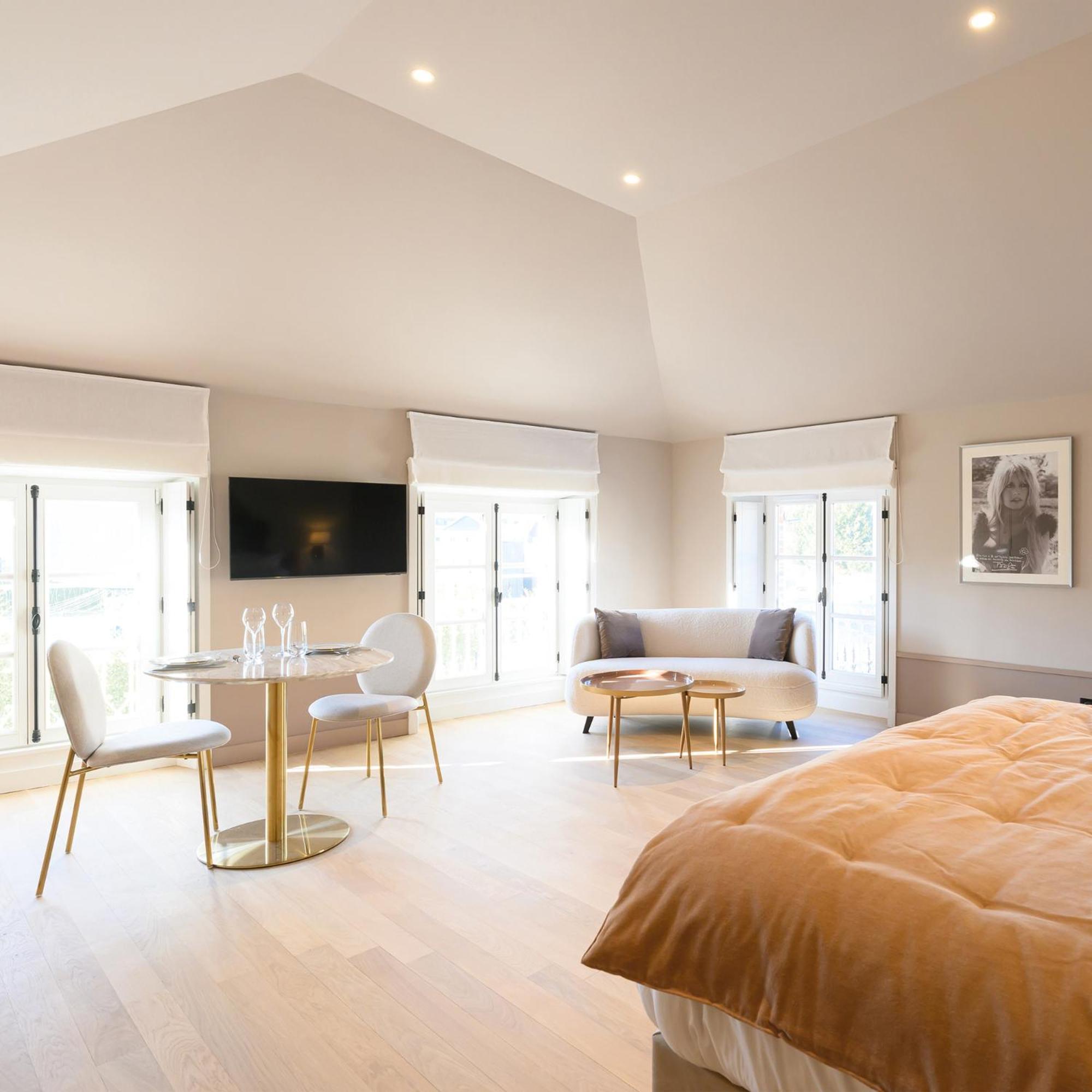 Les Suites Bb, Champagne Besserat De Bellefon Epernay Exterior photo