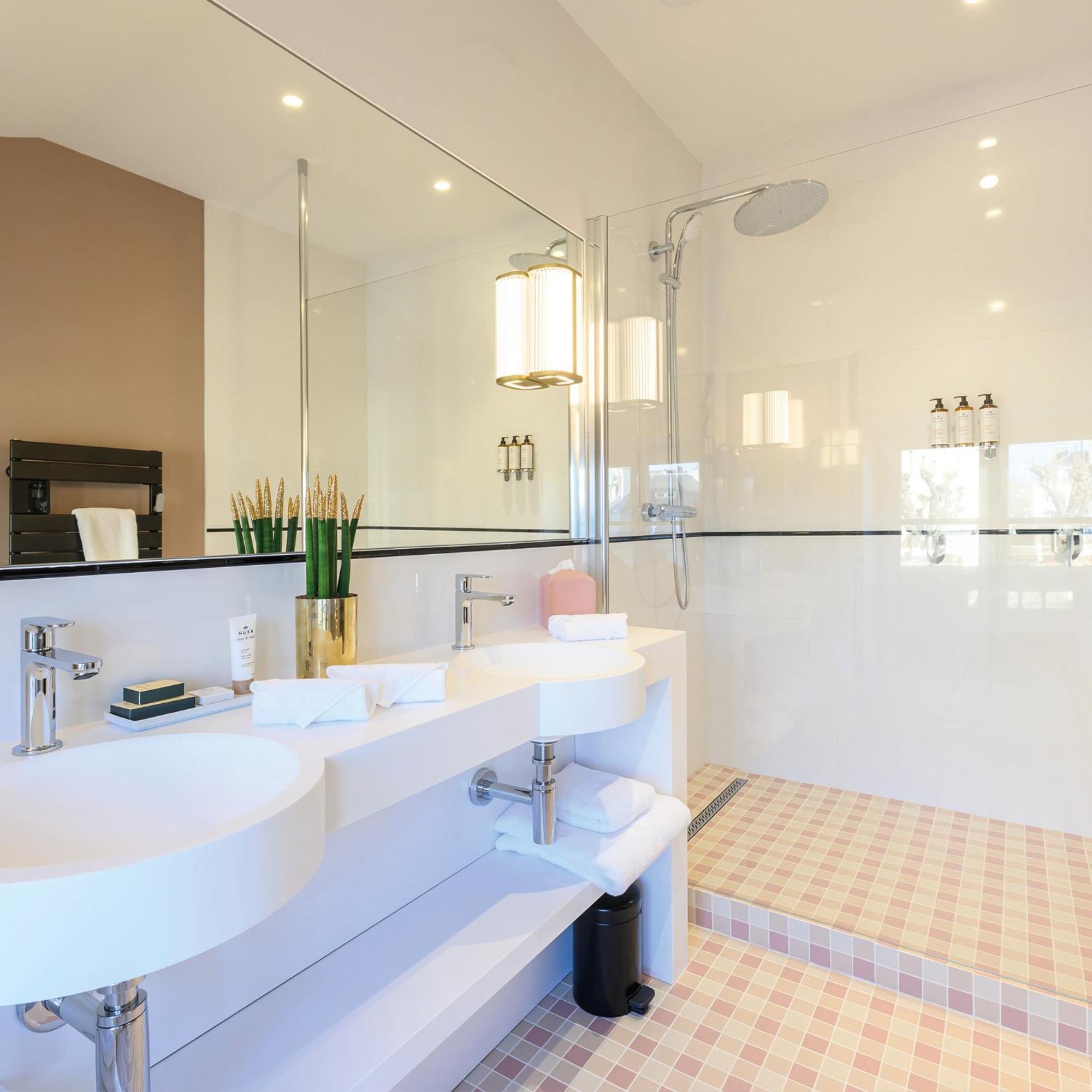 Les Suites Bb, Champagne Besserat De Bellefon Epernay Exterior photo